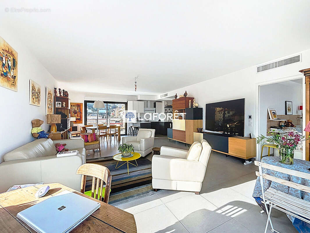 Appartement à MENTON