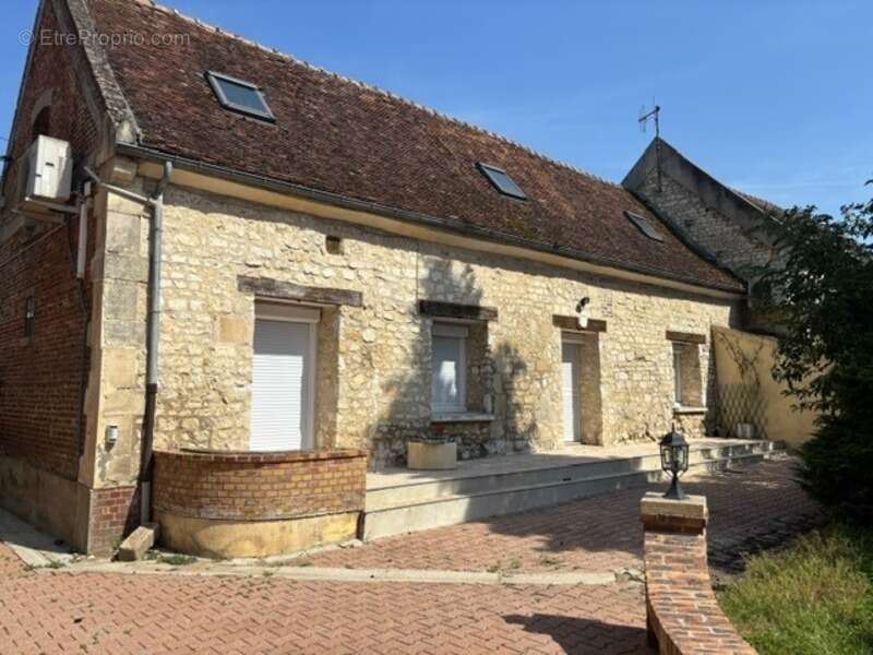 Propriete à vendre 15 pièces EPINEUSE (60) - photo 3