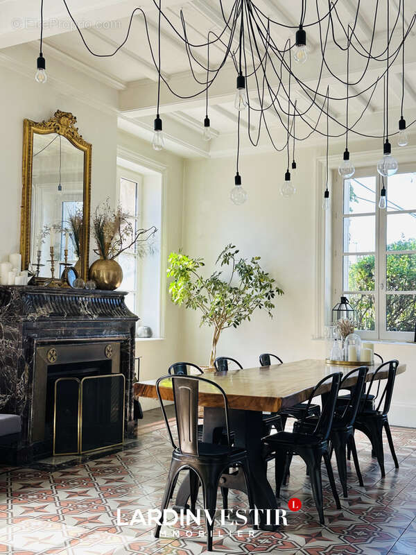 Maison à SAINT-GENIS-LAVAL