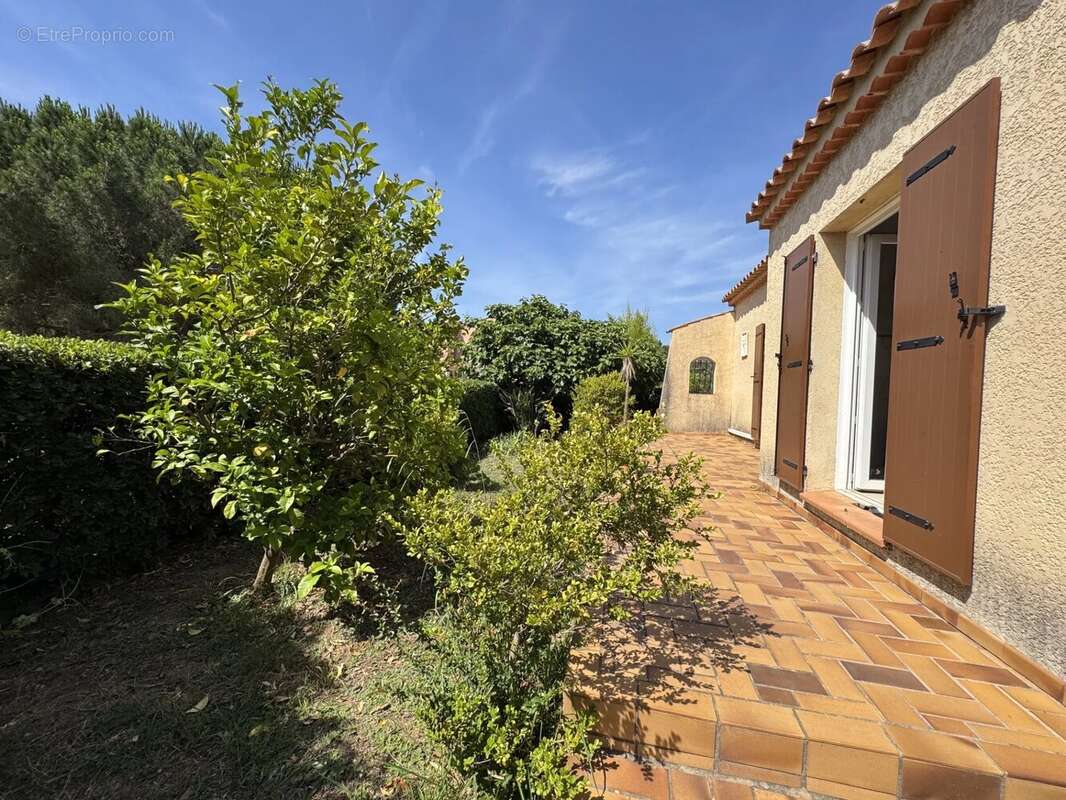 Maison à LA LONDE-LES-MAURES