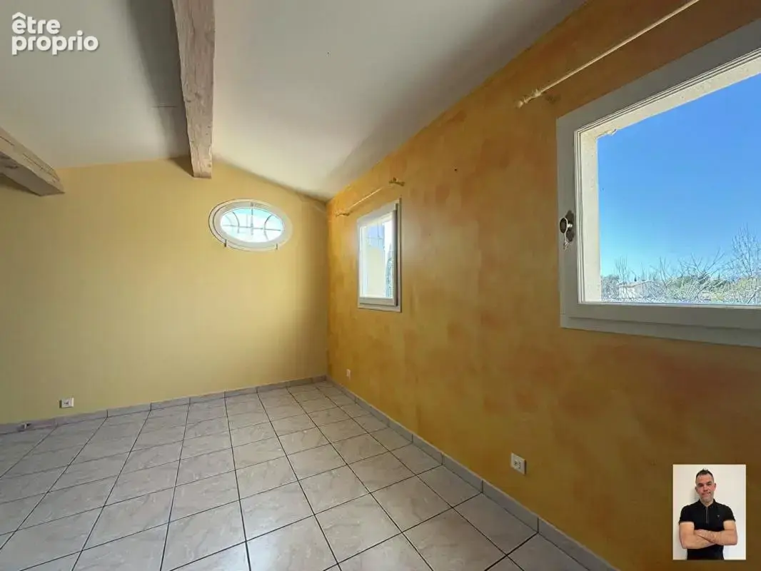 Propriétés 190M² sur 4000M² de terrain - photo 12