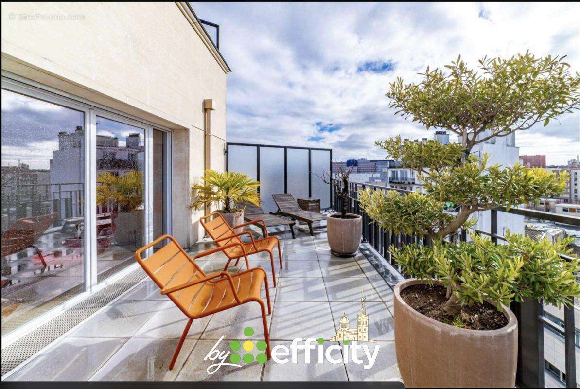 Appartement à MARSEILLE-9E