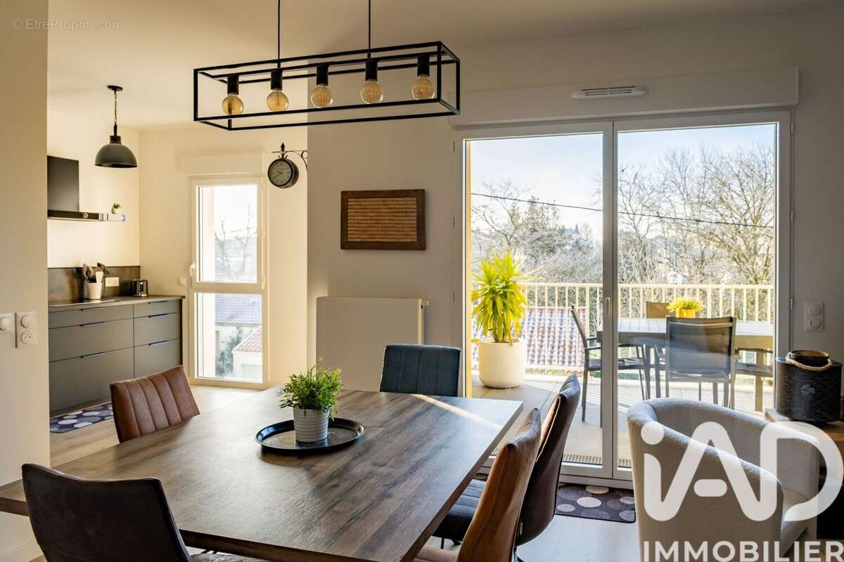 Photo 4 - Appartement à LA ROCHELLE