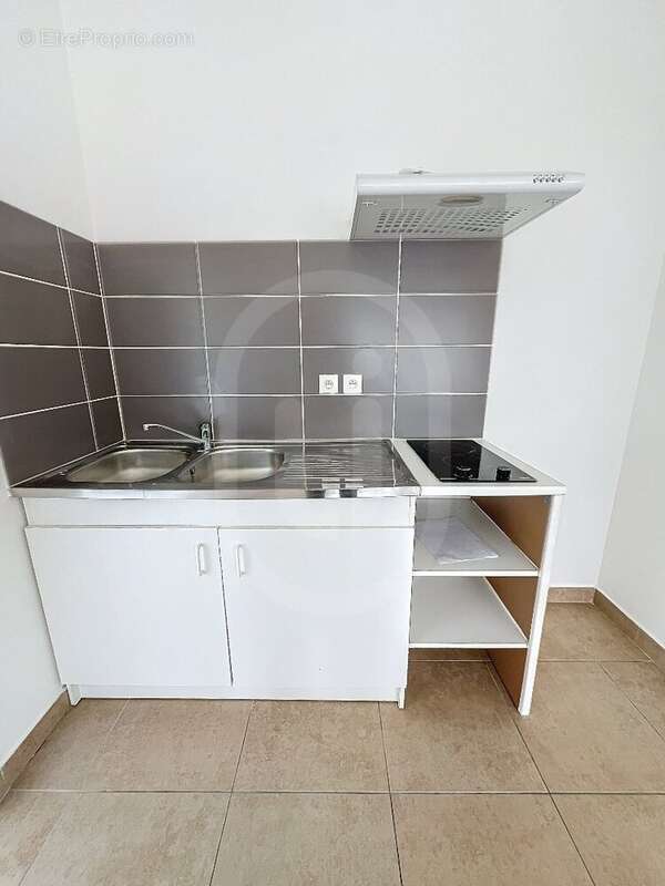 Appartement à LE CRES