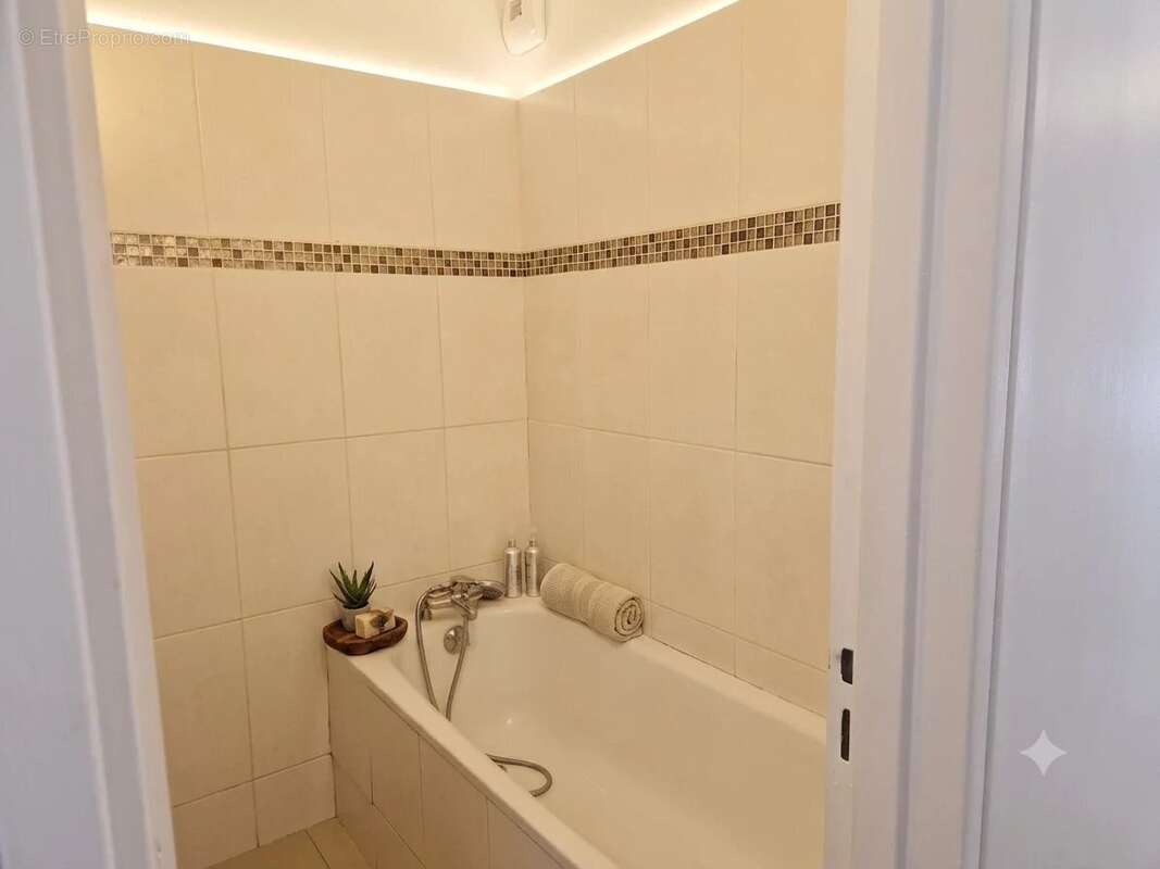 Appartement à IVRY-SUR-SEINE