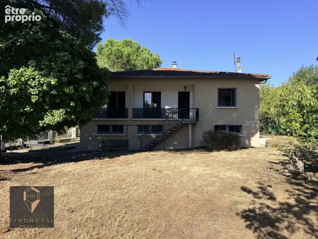 Photo Maison à L'isle-En-Dodon au prix de 129 600€