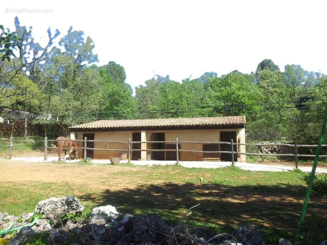 Photo 7 - Maison à SAINT-MAXIMIN-LA-SAINTE-BAUME