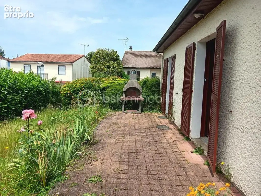 Maison coup de cœur avec vue dégagée à Civray - photo 6