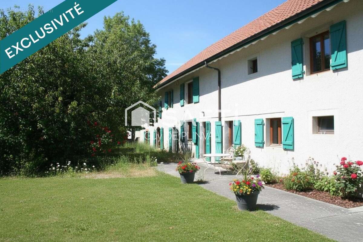 Photo 2 - Maison à VIRY