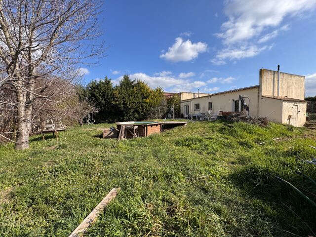 Maison à PEYROLLES-EN-PROVENCE