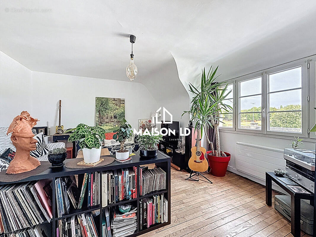 Appartement à FALAISE