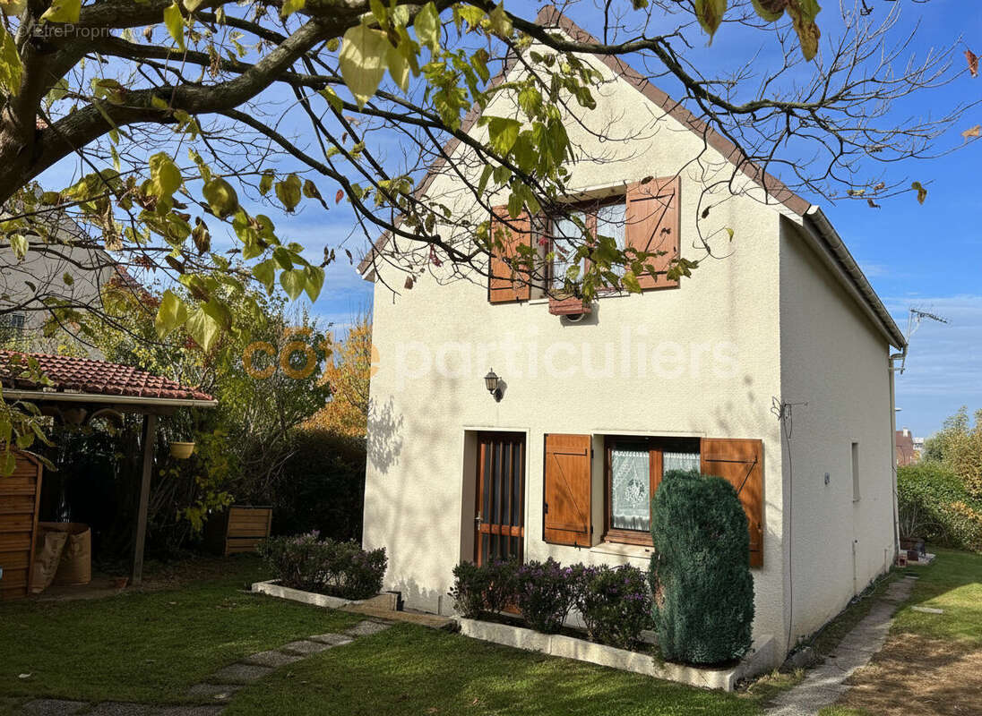 Maison à LIMEIL-BREVANNES