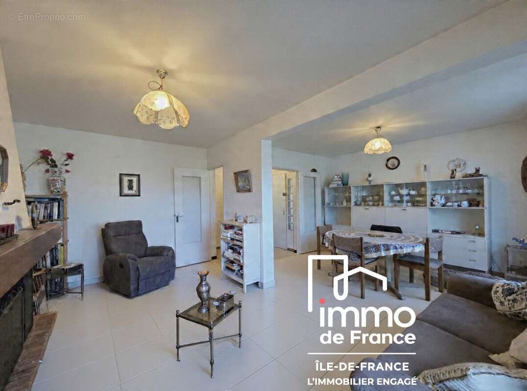 Maison à VILLEJUIF