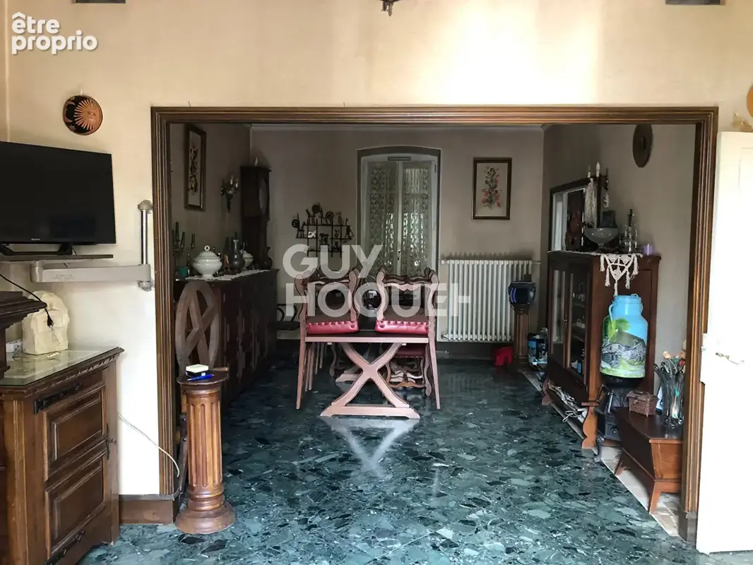 Maison avec dépendances et terrain - photo 7