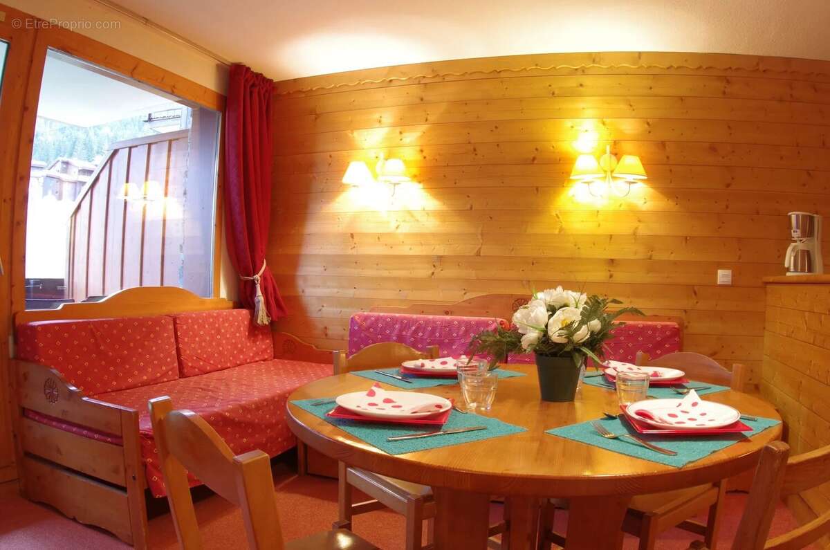 Deux pièces plus cabine, idéalement situé au Hameau de Planchamp - photo 2