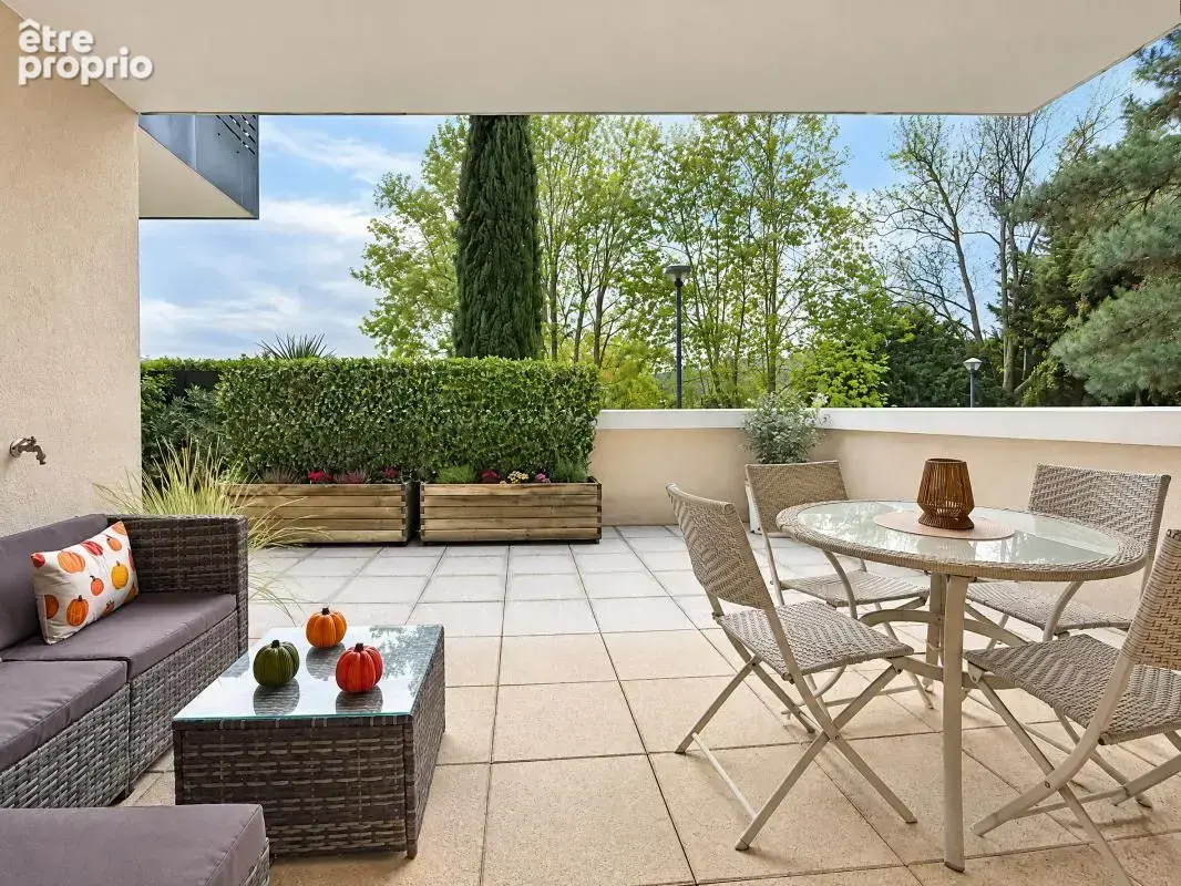 Appartement - Rez de jardin - 2 Chambres - Terrasse - Jardin - Garage en sus - Proche commodités - photo 6