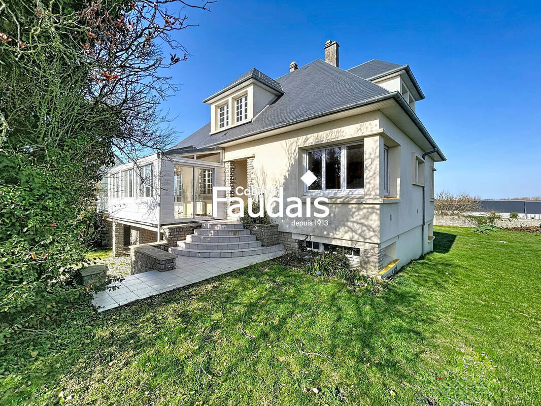 Maison à GOUVILLE-SUR-MER