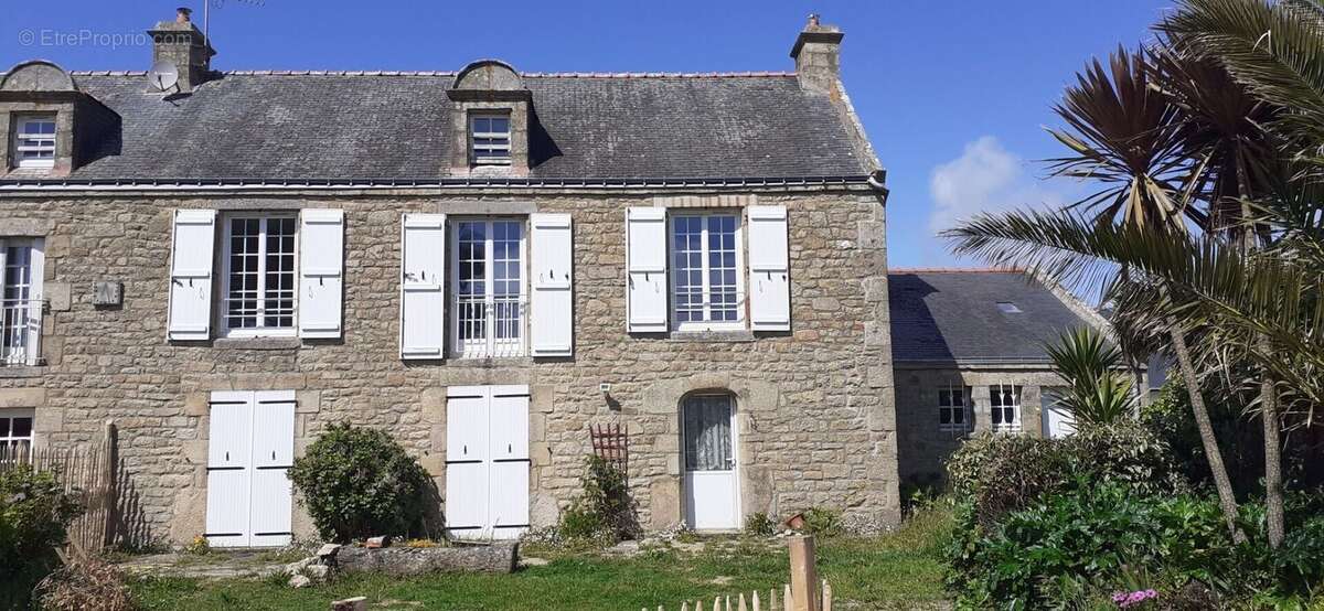 Maison à PLOUHARNEL