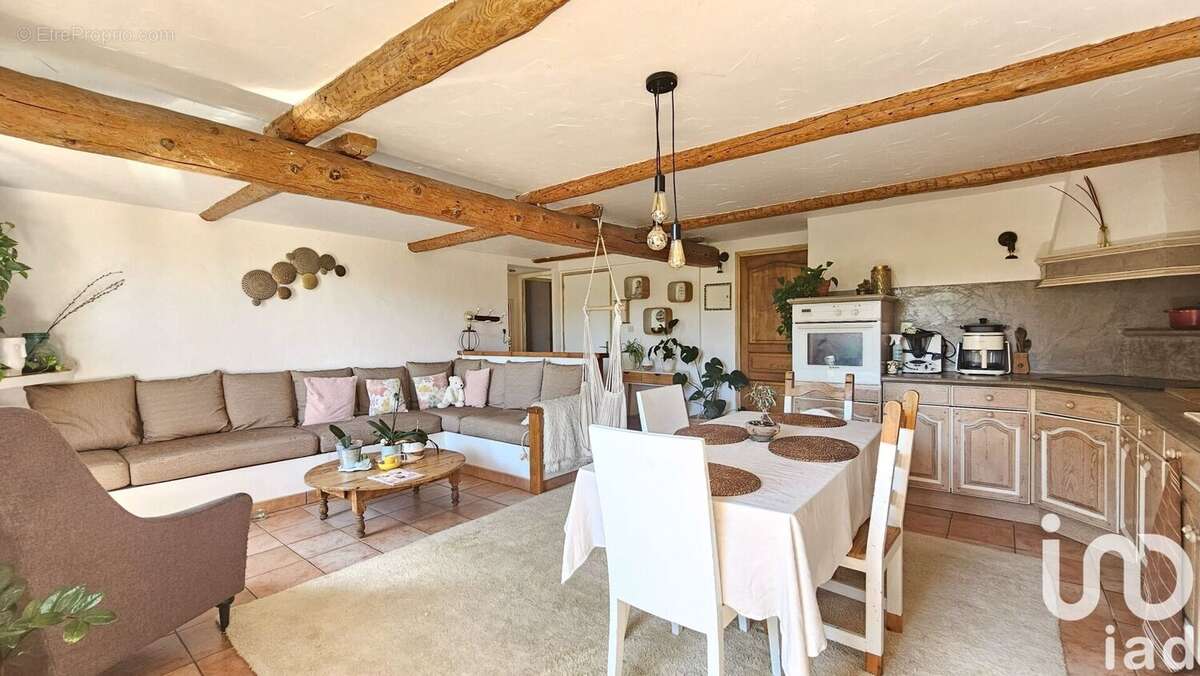 Photo 2 - Appartement à BAGNOLS-EN-FORET