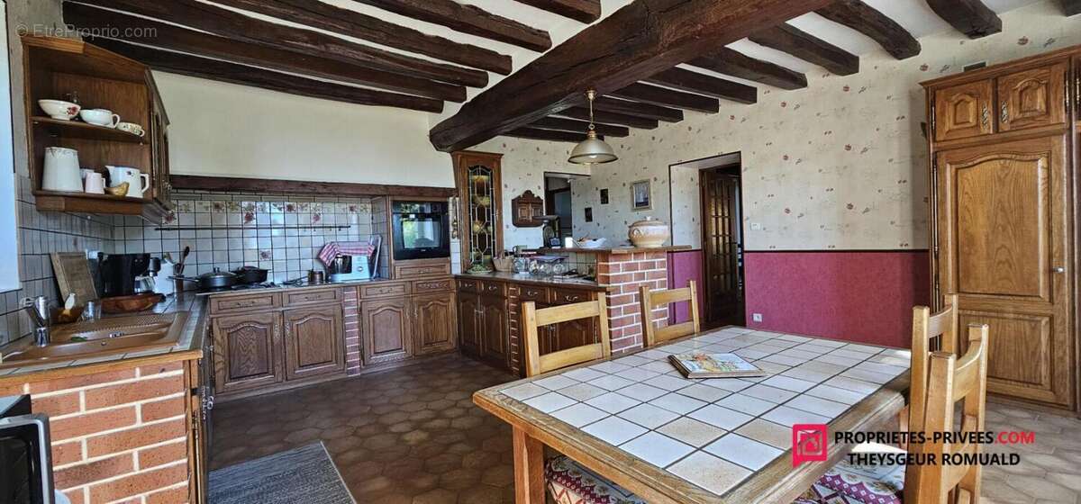 Maison Piffonds 7 pièce(s) 204 m2 - photo 7