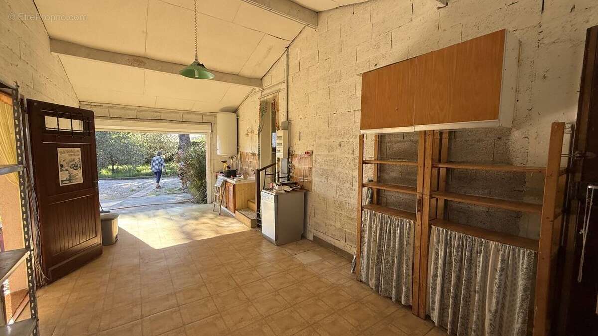 Maison à FIGANIERES