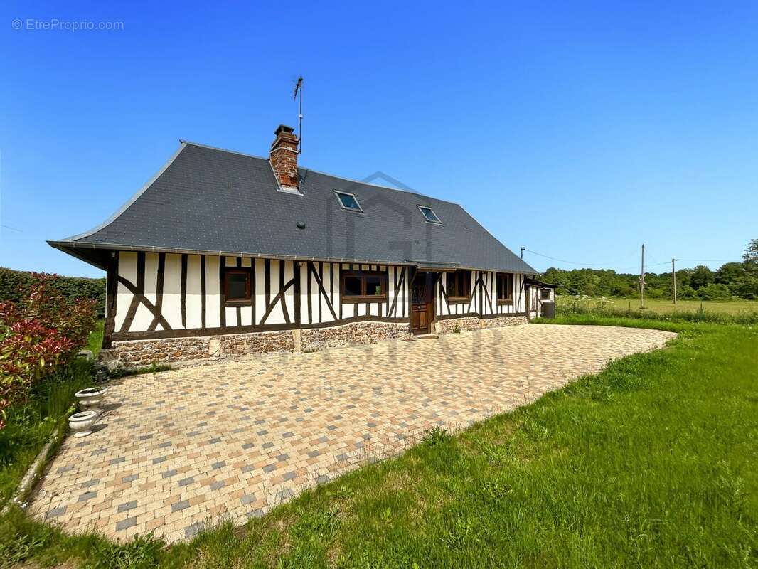 Maison à RUGLES
