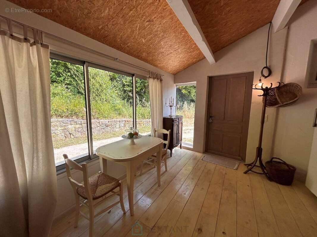 Maison à GOUDARGUES