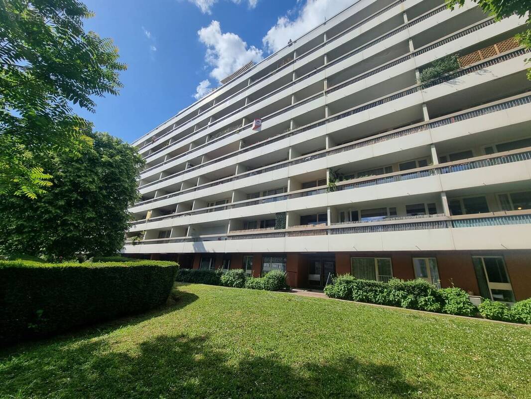 Appartement à SAINT-DENIS