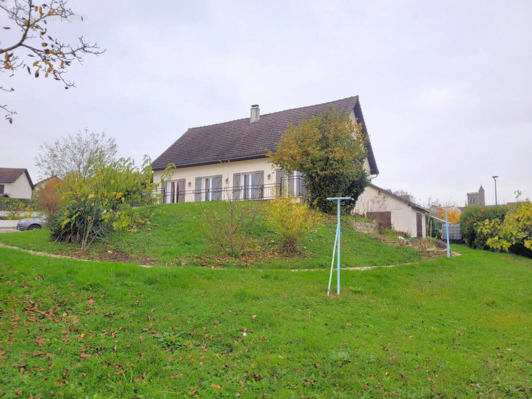Maison à DIGES