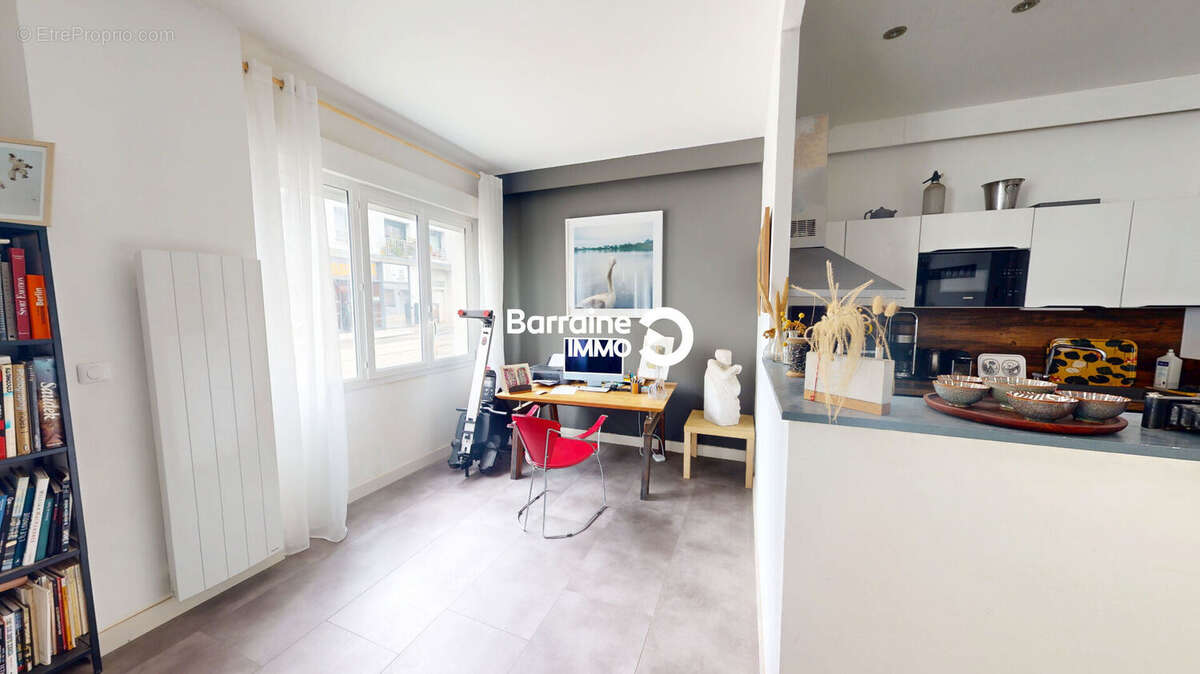 A vendre brest centre ville jean jaures appartement t2 70.72 m² - photo 8