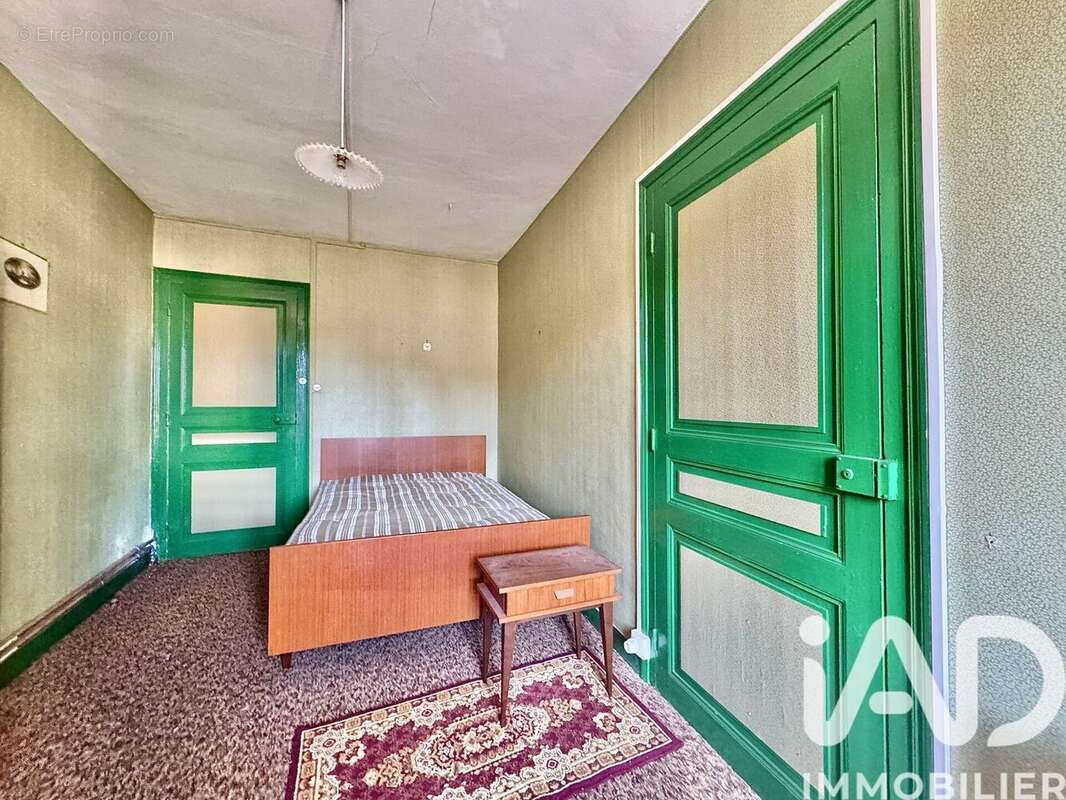 Maison 191 m² à Nedde  - photo 5