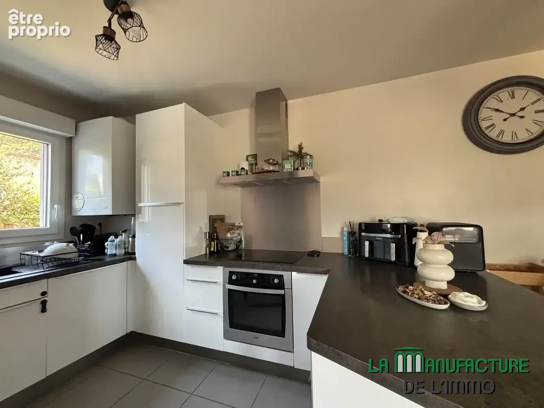 Appartement saint jean bonnefonds - t3 en rez de jardin de 72,11m2 avec terrasse et jardin - photo 12