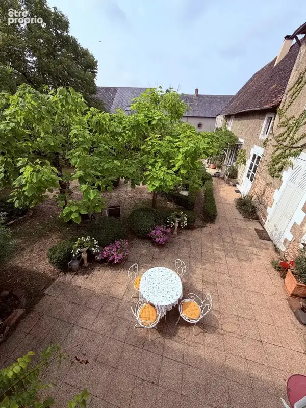 Hôtel particulier française à vendre à Cluis (Indre 36) - photo 10