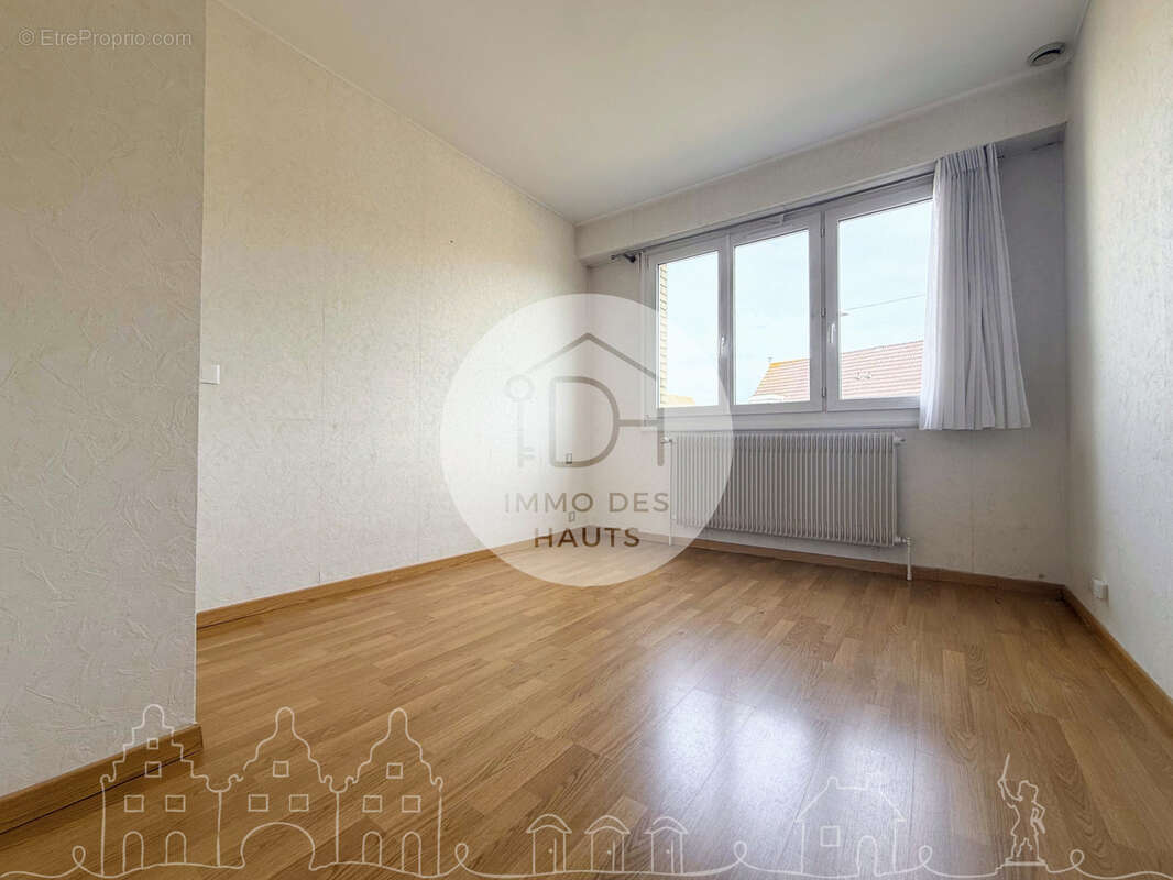 Maison individuelle, 3 chambres, véranda et sous-sol intégral - photo 9