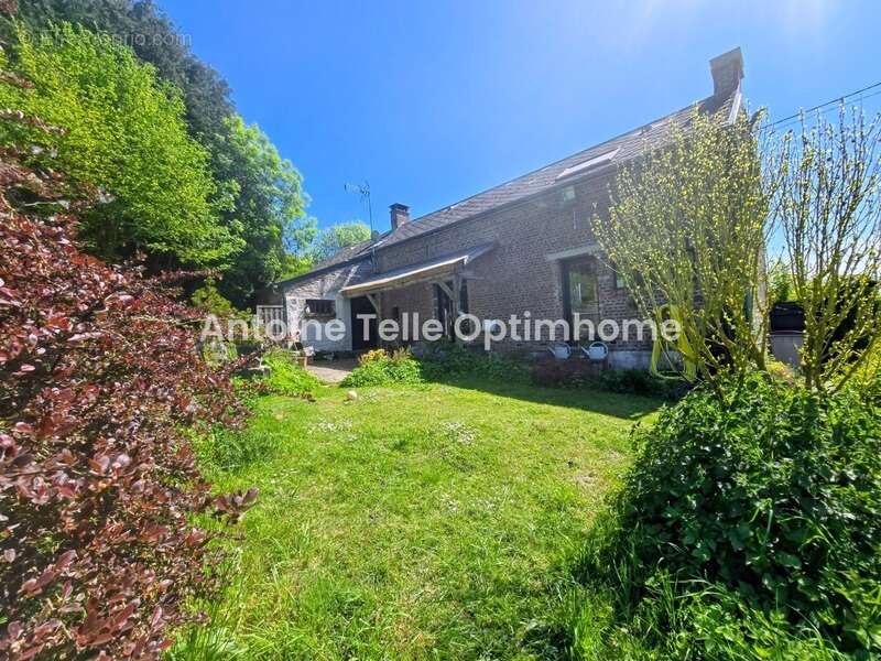 Bazuel / Le Cateau 59360 - Longère individuelle de campagne avec chalet, sauna, jardin arboré & étang sur 5265m² - photo 2
