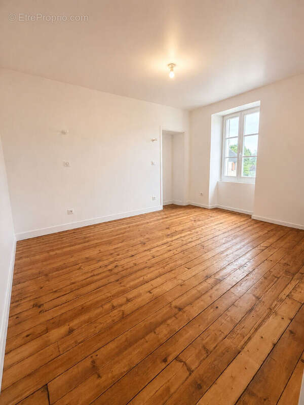 Appartement à ORRY-LA-VILLE