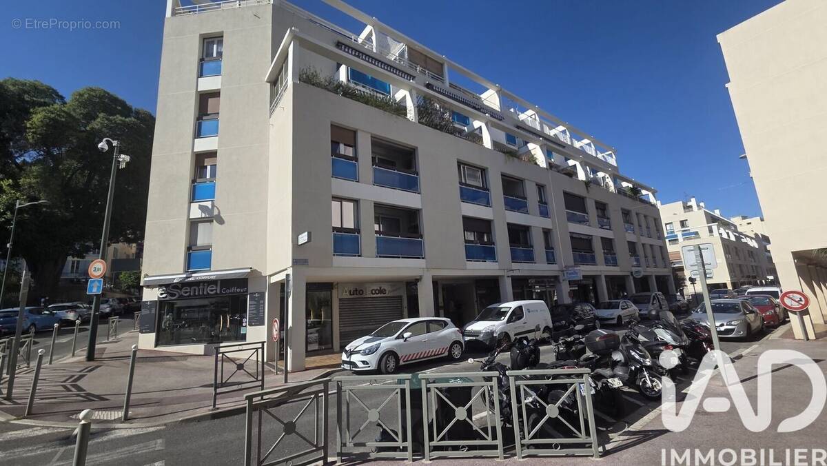 Photo 1 - Appartement à HYERES