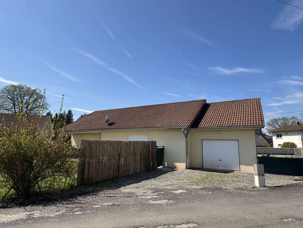 Maison à LURE