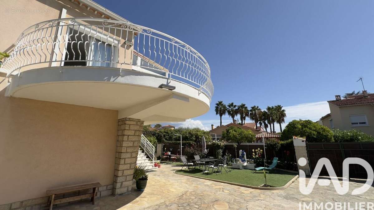 Photo 3 - Maison à HYERES