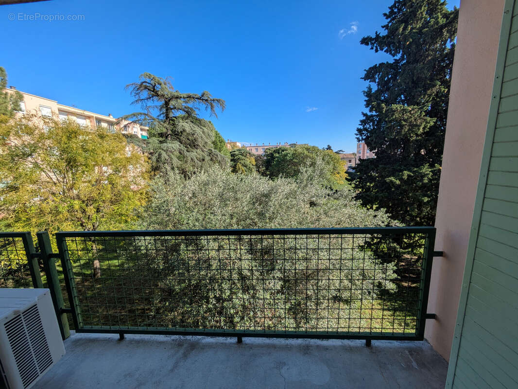 Appartement à PONT-SAINT-ESPRIT