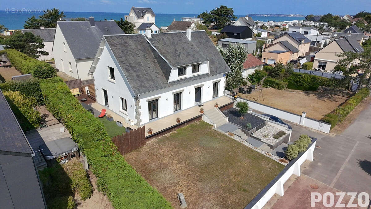 Jullouville À seulement 150 mètres de la plage, dans un environnement calme et recherché - photo 17