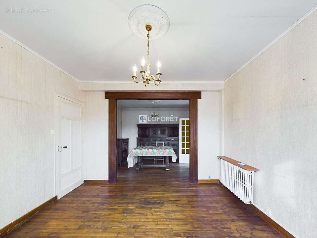 Maison à AUDIERNE
