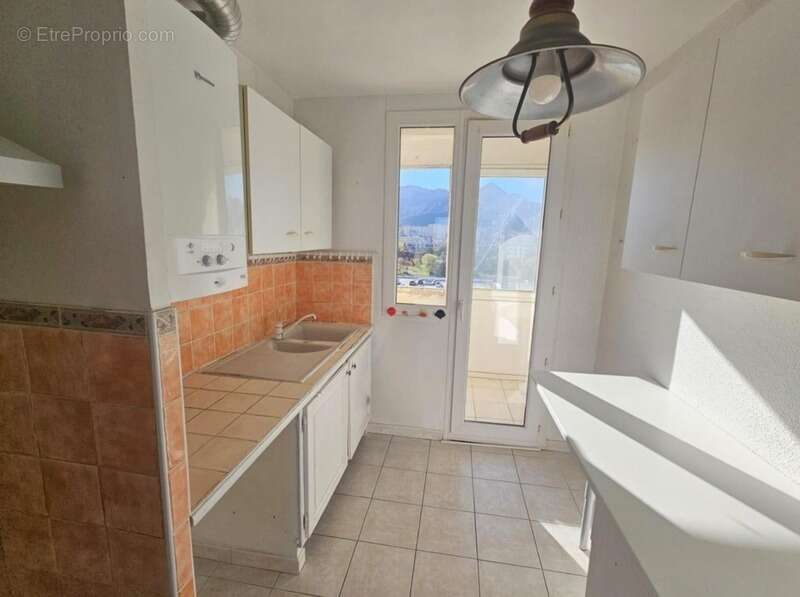 Appartement à MARSEILLE-10E