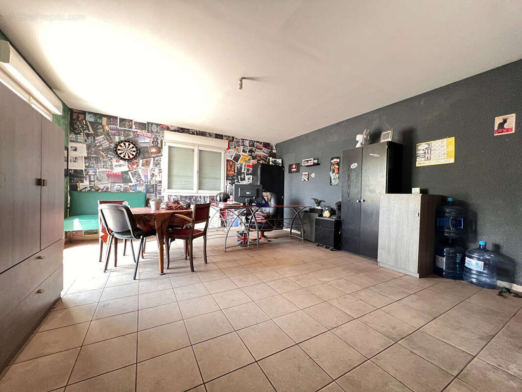 Commerce à REHAINVILLER