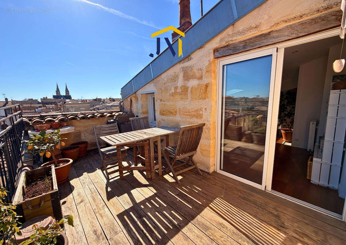 Appartement à BORDEAUX