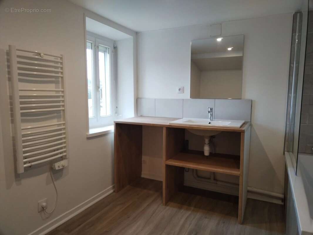 Triplex - local commercial- centre ville - photo 8