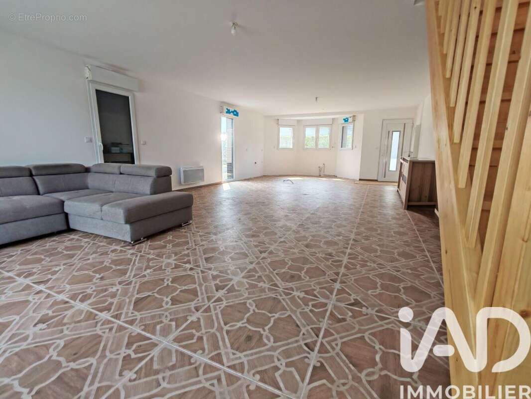 Photo 3 - Maison à RAISMES