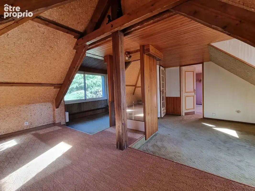 Maison à vendre à Saint Etienne de Montluc - 6 pièces, 113 m², terrain 2180 m² - photo 12