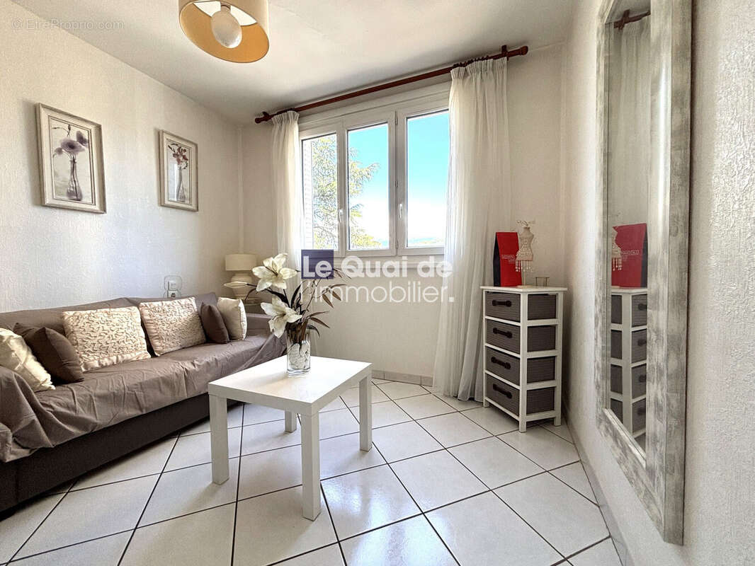 Appartement à LE PONT-DE-CLAIX
