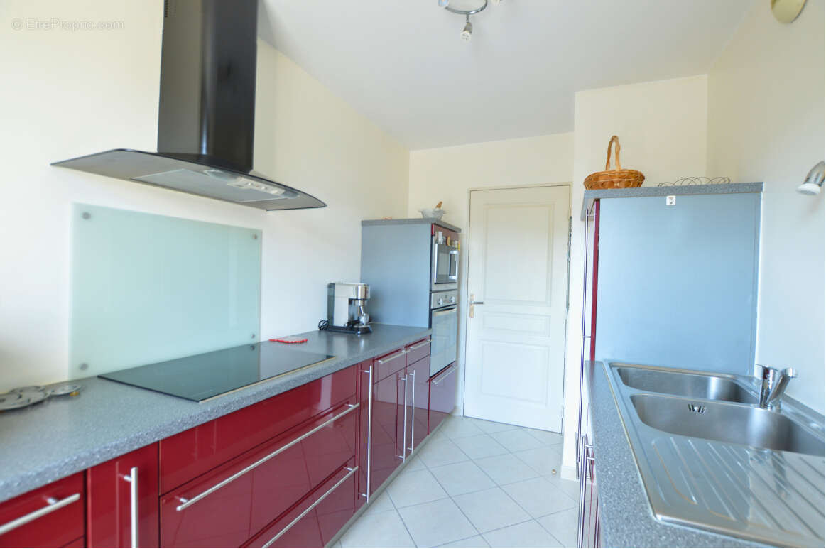 Appartement à MARSEILLE-12E